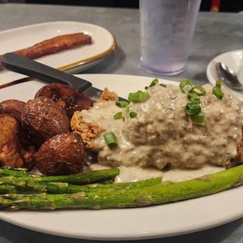 Phoebe's Diner - Chicken fried ribeye. - Diners Near Me - Austin, Texas