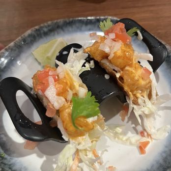 Le Shrimp Noodle Bar - Shrimp taco - Ramen Near Me - Costa Mesa, California Le Shrimp Noodle Bar - Shrimp taco - Ramen Near Me - Costa Mesa, California