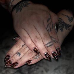 Olympus Nails - Soft gel with tortoise shell art