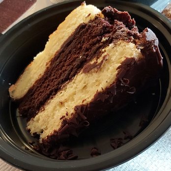 Aunt Rosella's Wings & Things - JM Rosen Tuxedo Cake, in takeout container - Chicken Wings Near Me - Oakland, California