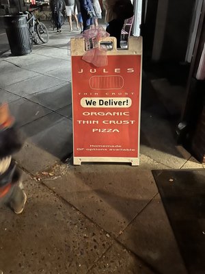 Jules Thin Crust by null