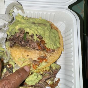 Taqueria El Poblano - Salsa on taco - Tacos Near Me - Compton, California