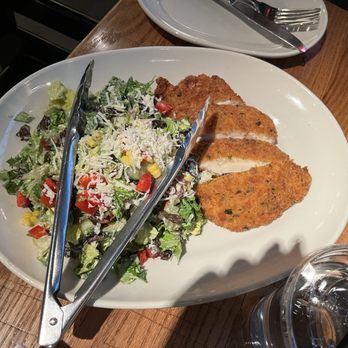Pie Tap Pizza Workshop + Bar - Crispy Chicken Chop - Bars Near Me - Frisco, Texas Pie Tap Pizza Workshop + Bar - Crispy Chicken Chop - Bars Near Me - Frisco, Texas