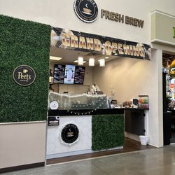 Fresh Brew - Located inside HEB. They serve Peet's Coffee