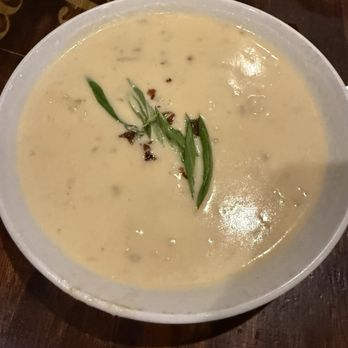 Leary's Landing Irish Pub - Fish chowder - Irish Pub Near Me - Bar Harbor, Maine