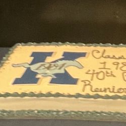 Elite Treats - After we put a cardboard sign to cover the blank space