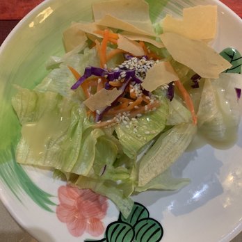 99 Thai Fusion - Nice side salad, before dinner. - Thai Near Me - Layton, Utah