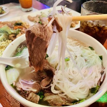 Pho Show - Brisket Rice Noodle Soup - Vietnamese Near Me - Culver City, California