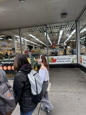 Tashkent Supermarket Halal Food by null