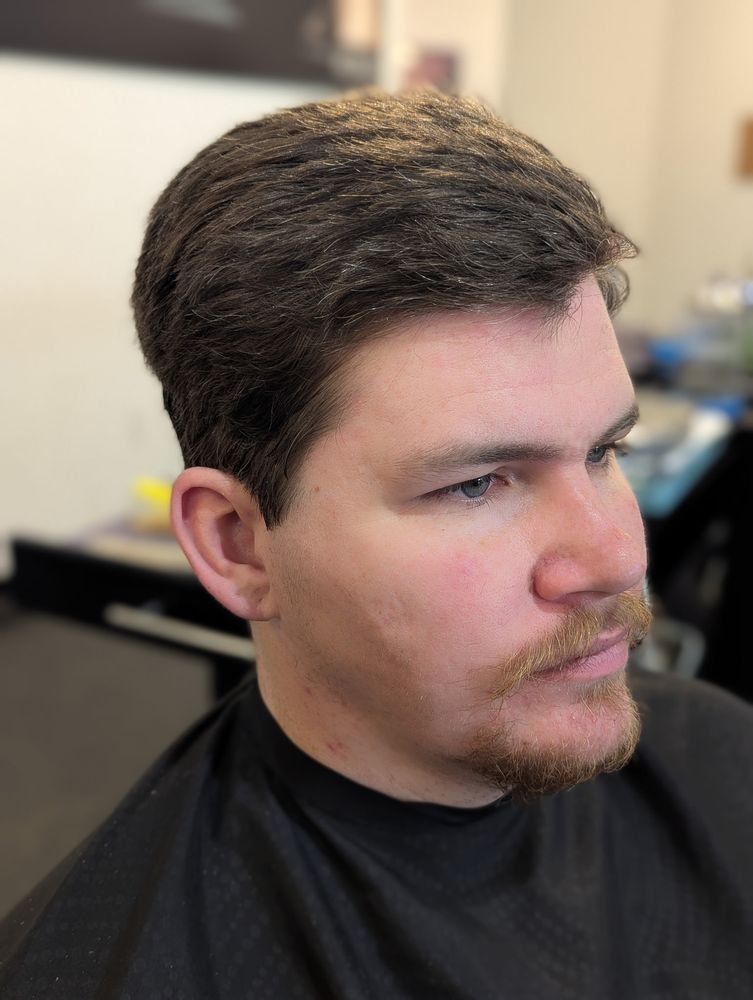 Mirror Image Salon Logo