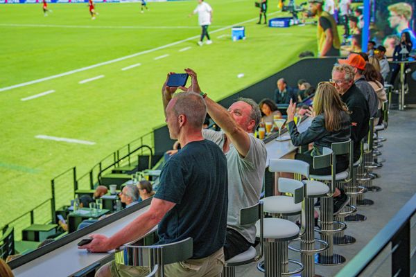 Cosm Los Angeles by null