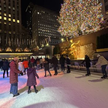 Rockefeller Center - Shopping Centers Near Me - New York, New York Rockefeller Center - Shopping Centers Near Me - New York, New York