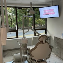 Clarence Loflin, DDS