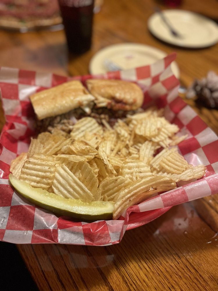 Turoni's Pizzery & Brewery