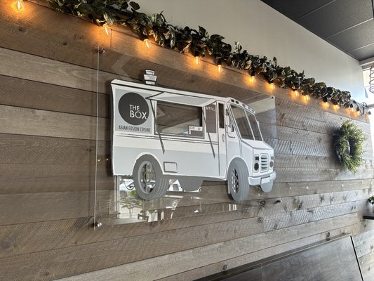 The Box & Burgers Eatery by null