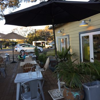 Lucky Llama Coffee - Acai Bowls Near Me - Carpinteria, California