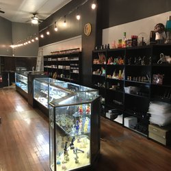 Tesla Vape & Glass