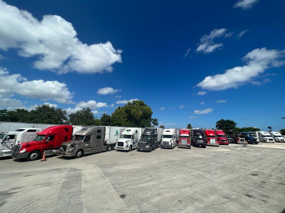 Neighbor offers an easier, safer, cheaper and more. DISCOUNT TRUCK PARKING 3120D NW 16th Ter, Pompano Beach, Florida
