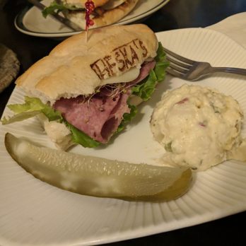 Heska's Sugar Shack - Sandwiches Near Me - Mentone, California Heska's Sugar Shack - Sandwiches Near Me - Mentone, California