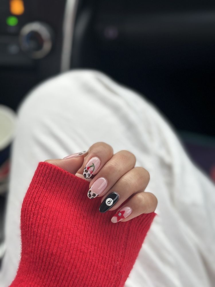 2x10 Nail Studio - Ravenswood Logo