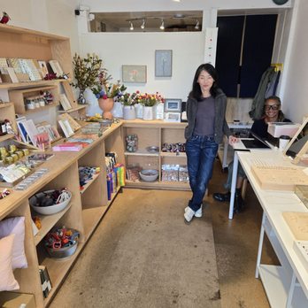 cinq x acacia - Jewelery artist V with friend Raquel - Jewelry Near Me - San Francisco, California cinq x acacia - Jewelery artist V with friend Raquel - Jewelry Near Me - San Francisco, California