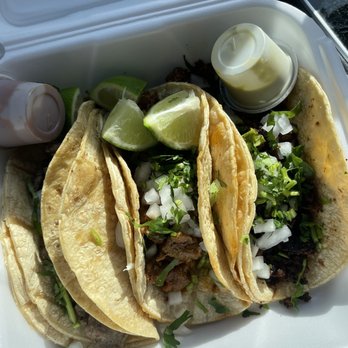 Los Valedores - Al Pastor, Chorizo, Asada tacods - Food Trucks Near Me - Birmingham, Alabama Los Valedores - Al Pastor, Chorizo, Asada tacods - Food Trucks Near Me - Birmingham, Alabama