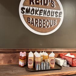 Reid's Smokehouse Barbecue - Sauce Station