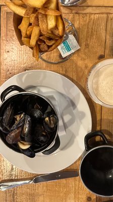 Brussels Bistro by null