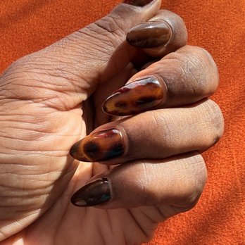 Varnish Lab - Nail Salons Near Me - Playa Vista, California Varnish Lab - Nail Salons Near Me - Playa Vista, California