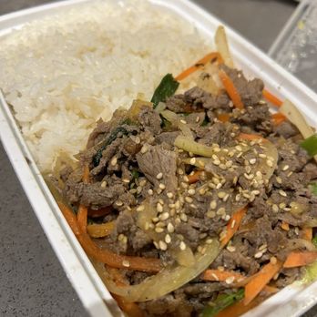 Sushi & BBbop - Bulgogi plate - Sushi Bars Near Me - Toronto, Ontario
