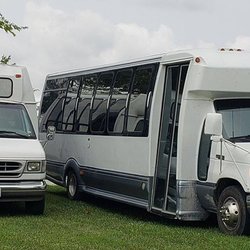 Wine Shuttle Bus