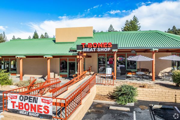 LAKE CENTER PLAZA - Updated June 2026 - 10894 Combie Rd, Auburn ...