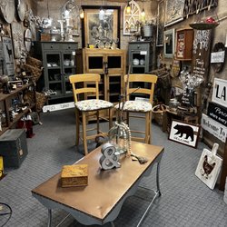 Gold City Antiques and Collectibles