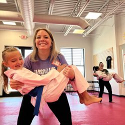 Master Lee's World Champion Tae Kwon Do - Firethorne