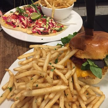 Jam Cafe on Beatty - King Chicken Sandwich and Pork Tacos - Breakfast & Brunch Near Me - Vancouver, British Columbia Jam Cafe on Beatty - King Chicken Sandwich and Pork Tacos - Breakfast & Brunch Near Me - Vancouver, British Columbia
