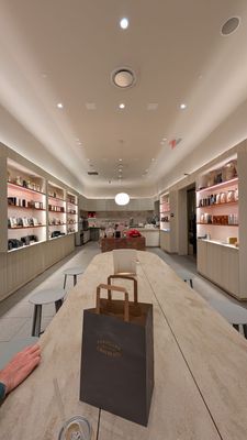 Dandelion Chocolate by null