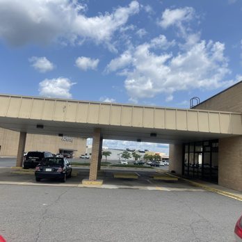 Firestone Complete Auto Care - Front. Enough parking. - Tires Near Me - Wilkes Barre, Pennsylvania Firestone Complete Auto Care - Front. Enough parking. - Tires Near Me - Wilkes Barre, Pennsylvania