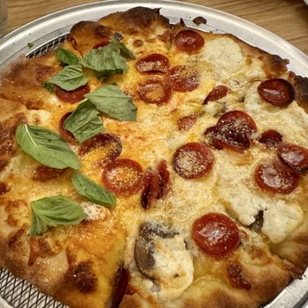 River Oaks Pizzeria - Surfside - Pizza Near Me - Myrtle Beach, South Carolina River Oaks Pizzeria - Surfside - Pizza Near Me - Myrtle Beach, South Carolina
