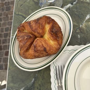 Superba Food + Bread - Kouign Amann - Bakeries Near Me - Calabasas, California Superba Food + Bread - Kouign Amann - Bakeries Near Me - Calabasas, California