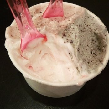 Il Dolce Gelato - Medio. $4.10(ish). Top: Quasimodo. Right: Mint Chocolate. Bottom: Mascarpone. - Desserts Near Me - Norman, Oklahoma Il Dolce Gelato - Medio. $4.10(ish). Top: Quasimodo. Right: Mint Chocolate. Bottom: Mascarpone. - Desserts Near Me - Norman, Oklahoma