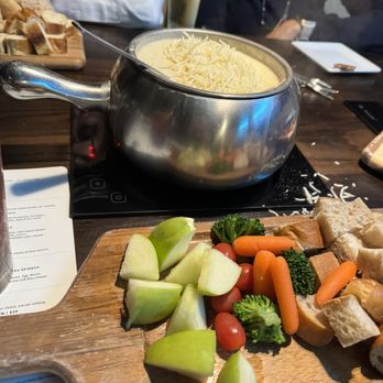 The Melting Pot - Classic Alpine - Fondue Near Me - Glendale, Arizona
