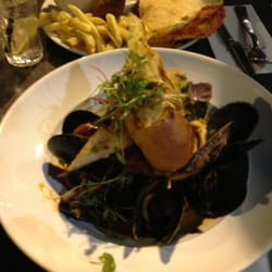 Armani Restaurant - Mussels