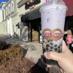 The Pretzel Twister - Taro Boba Milk Tea (extra tapioca pearls)!  (12/28/2022)