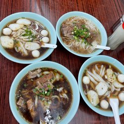 蔡潤記 - Beef stew and fish ball rice noodles