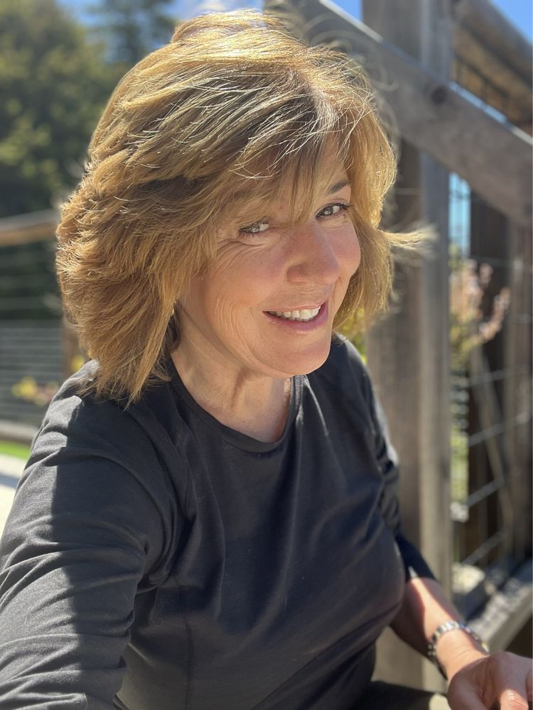 Lather Organic Hair Studio Logo