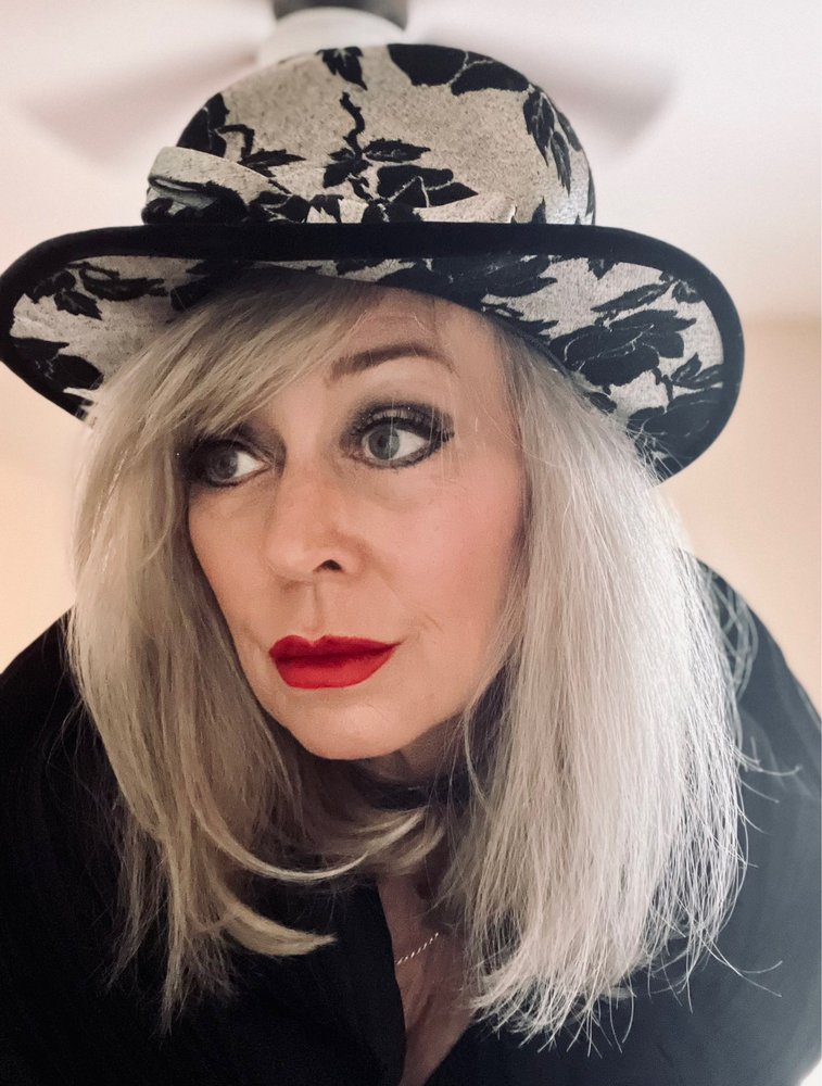 LAROY’S HAIR & NAIL SALON Updated July 2024 9206 Kingston Pike