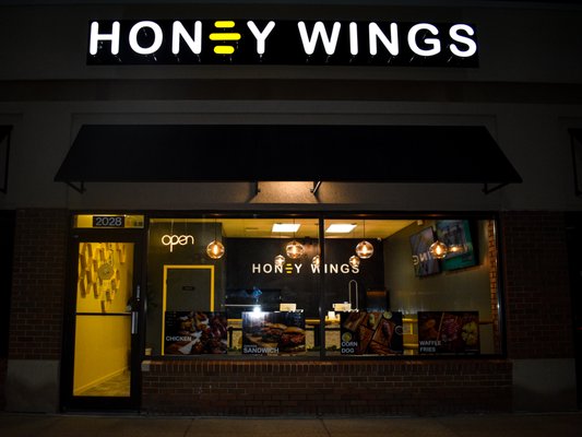 Fadis Lebanese Grill express by null