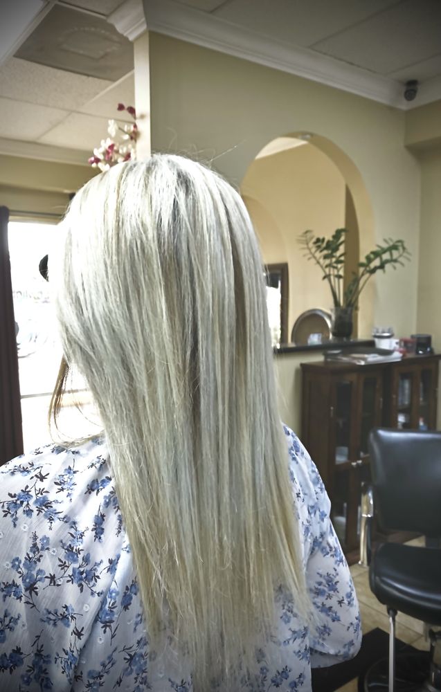 Ya Ya Salon Image