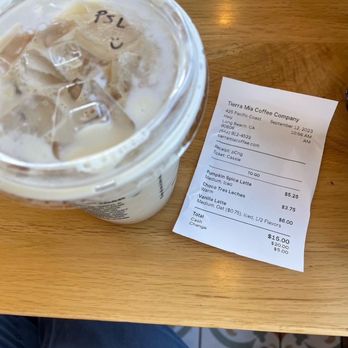 Tierra Mia Coffee - Pumpkin Spice latte, iced - Coffee & Tea Near Me - Long Beach, California