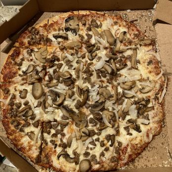 Marco's Pizza - Medium thin crust with beef, mushrooms and onions. - Pizza Near Me - Houston, Texas Marco's Pizza - Medium thin crust with beef, mushrooms and onions. - Pizza Near Me - Houston, Texas
